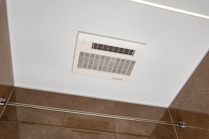 浴室換気乾燥暖房機